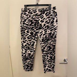 NY&Company Ankle-Length Pants